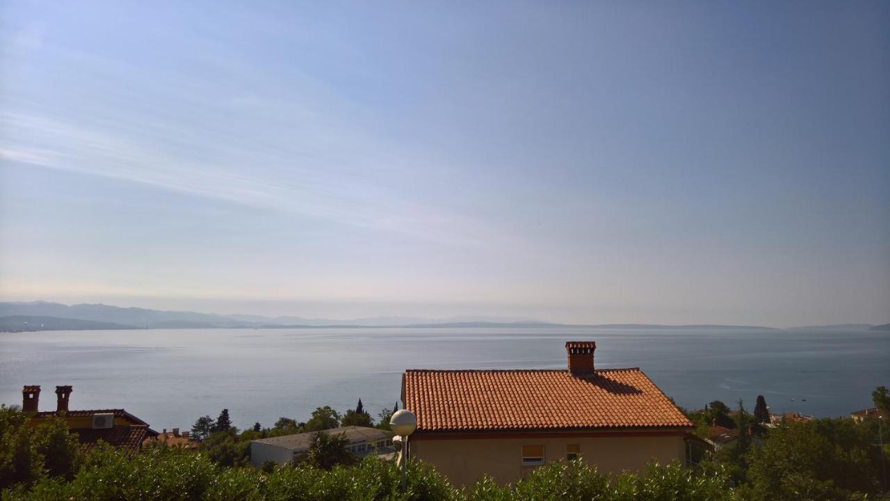 Apartment Nives Opatija Buitenkant foto