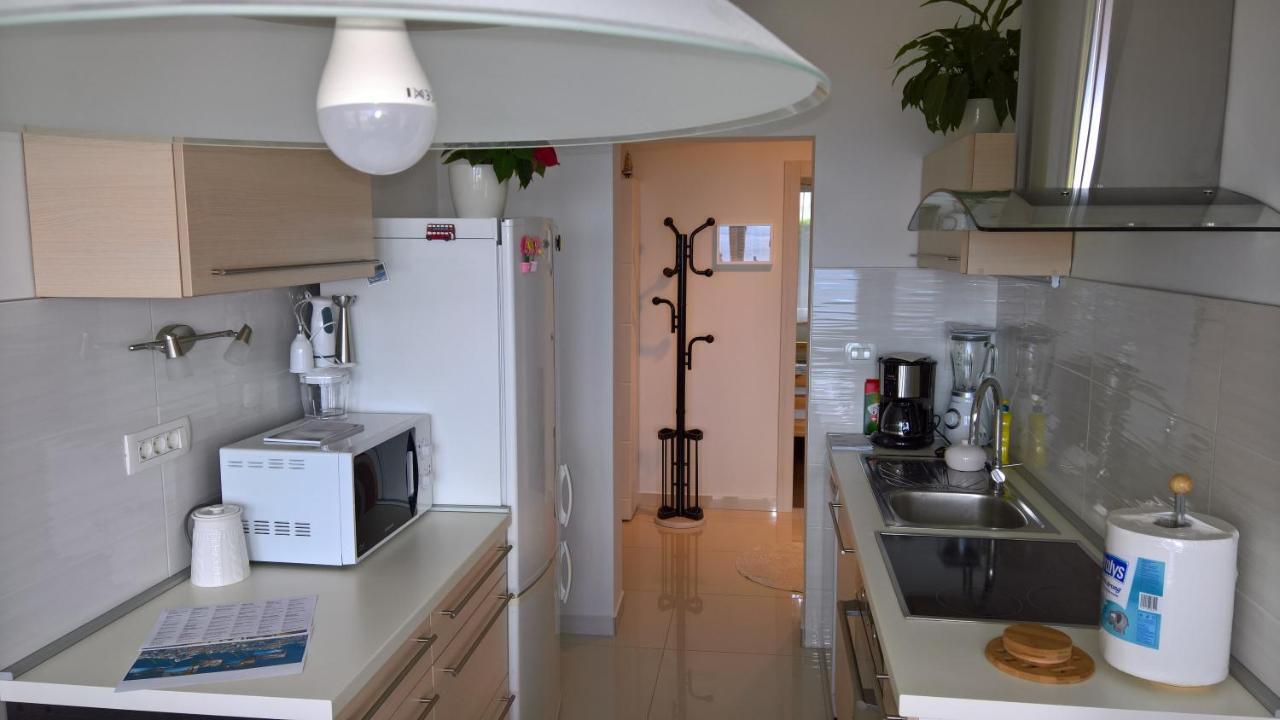 Apartment Nives Opatija Buitenkant foto