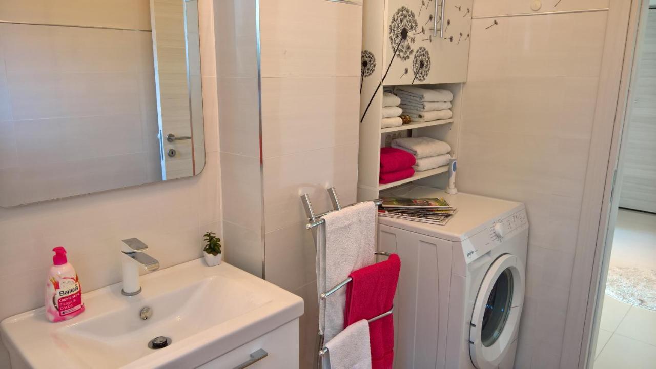 Apartment Nives Opatija Buitenkant foto